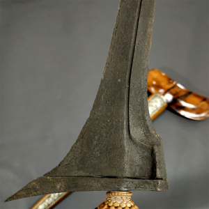 Keris Dhapur Kolomunyeng