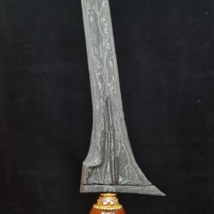 Keris Pusaka Jalak Sangu Tumpeng