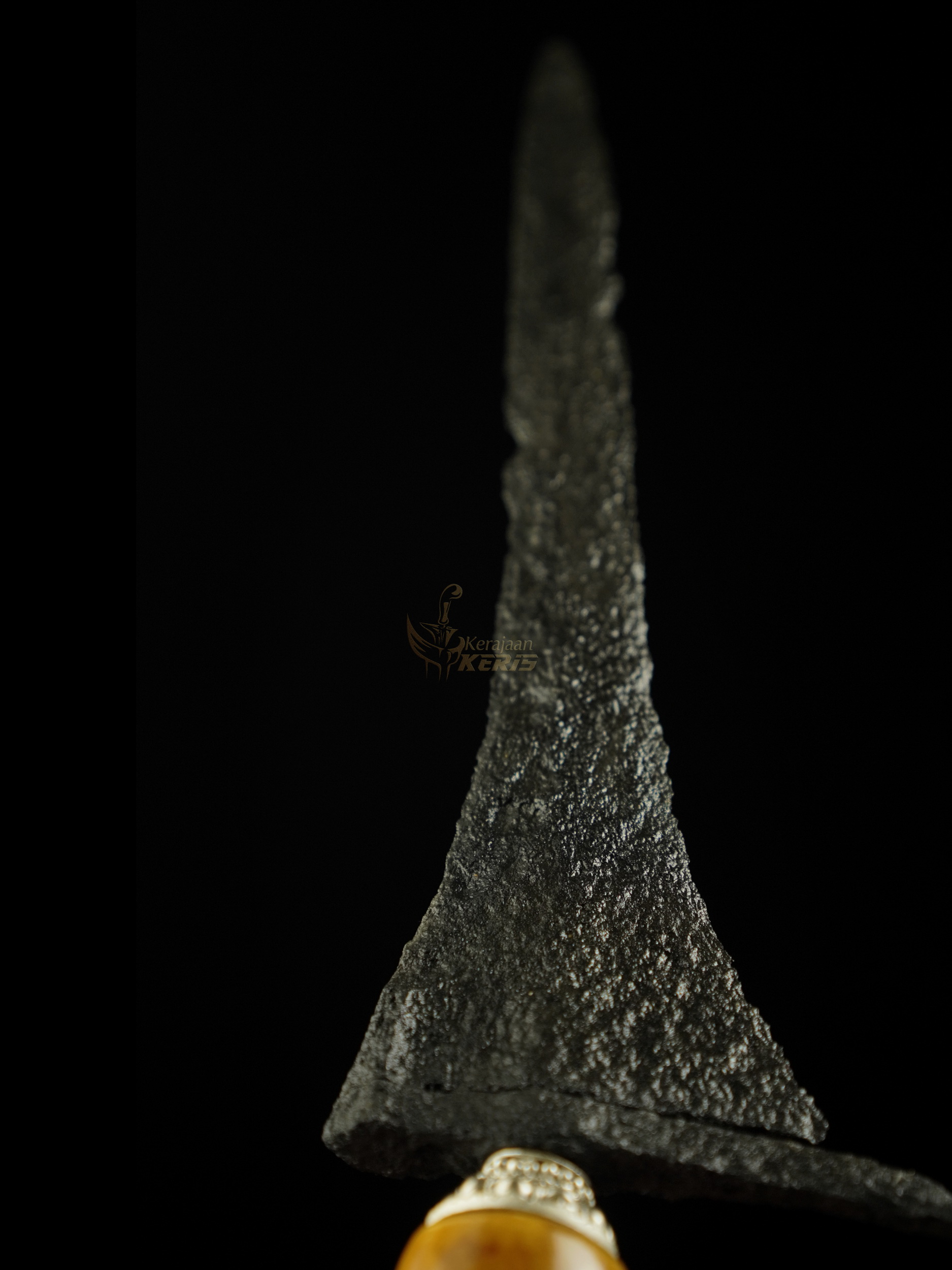 Keris Tindih Abad 12