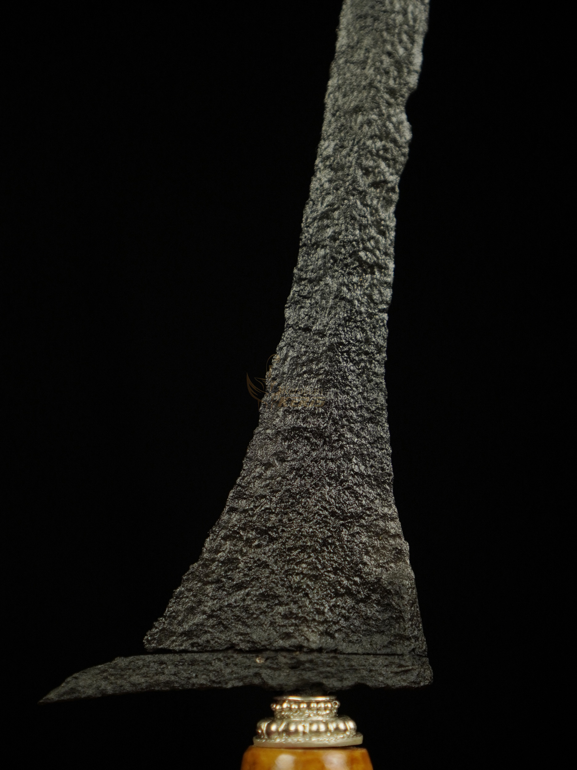 Keris Tindih Abad 12