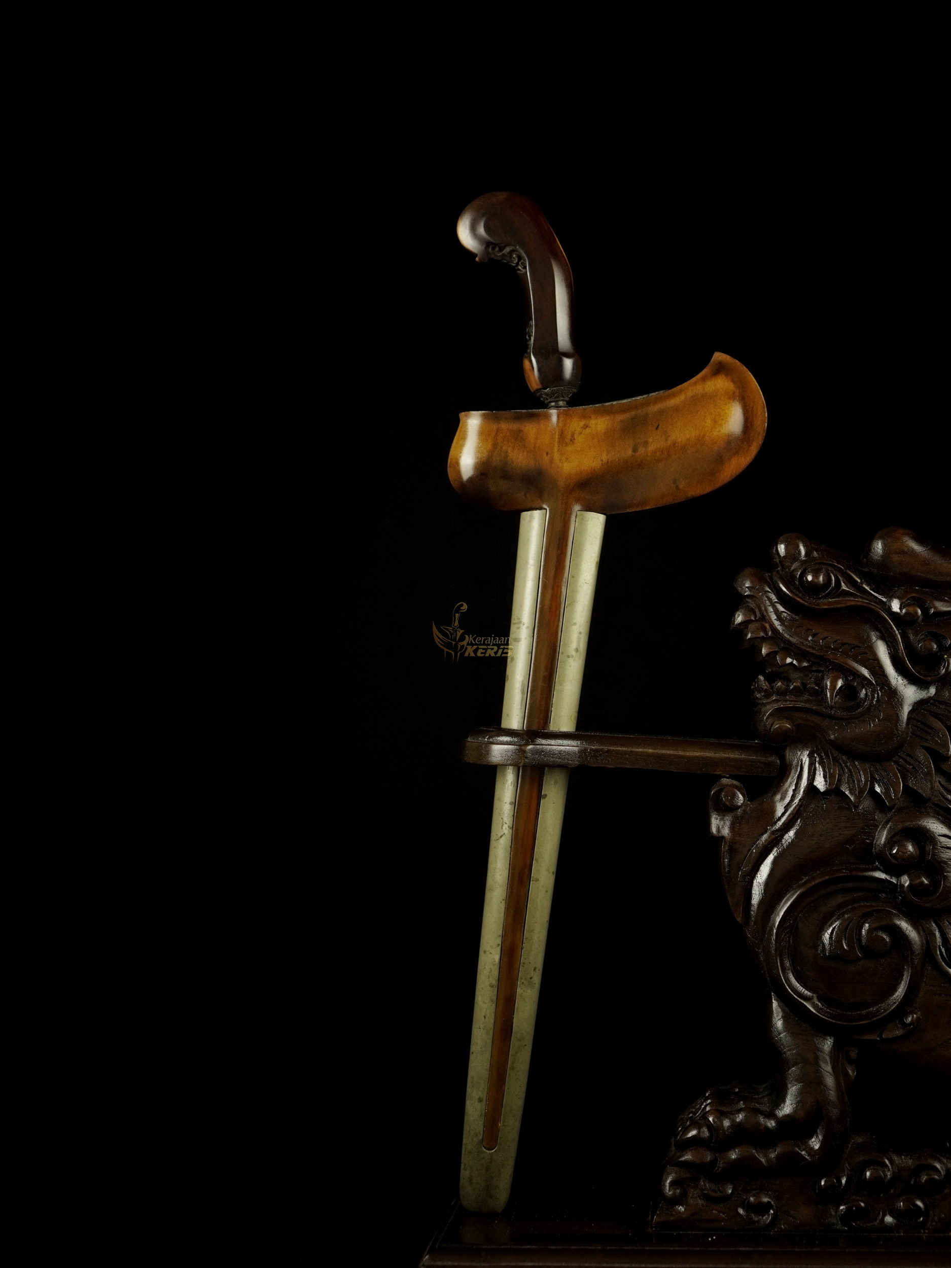 Keris Junjung Derajat Sepuh